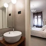 Ξενοδοχείο με διαμερίσματα Il Vicolo 4*