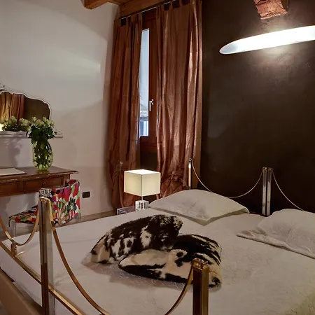 Ξενοδοχείο με διαμερίσματα Il Vicolo