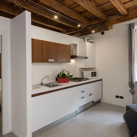 Il Vicolo Βερόνα