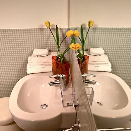 Ξενοδοχείο με διαμερίσματα Il Vicolo Βερόνα