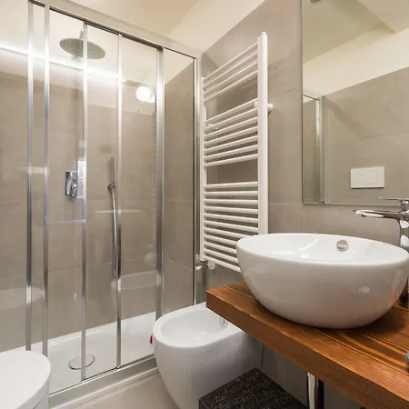 Ξενοδοχείο με διαμερίσματα Il Vicolo Βερόνα