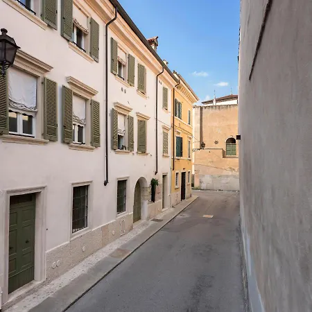 Il Vicolo 4* Верона